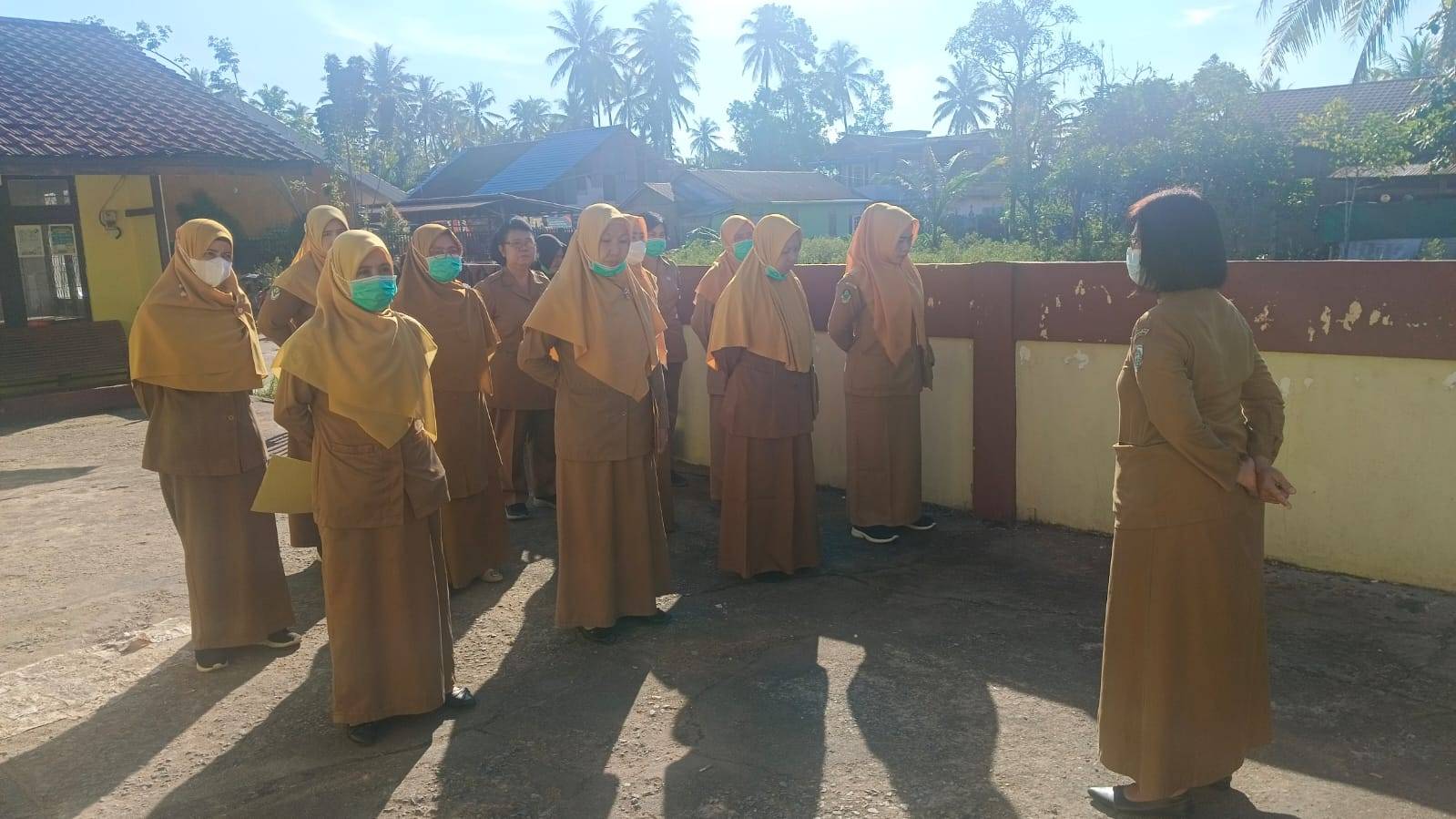 Apel pagi puskesmas Wajok Hulu